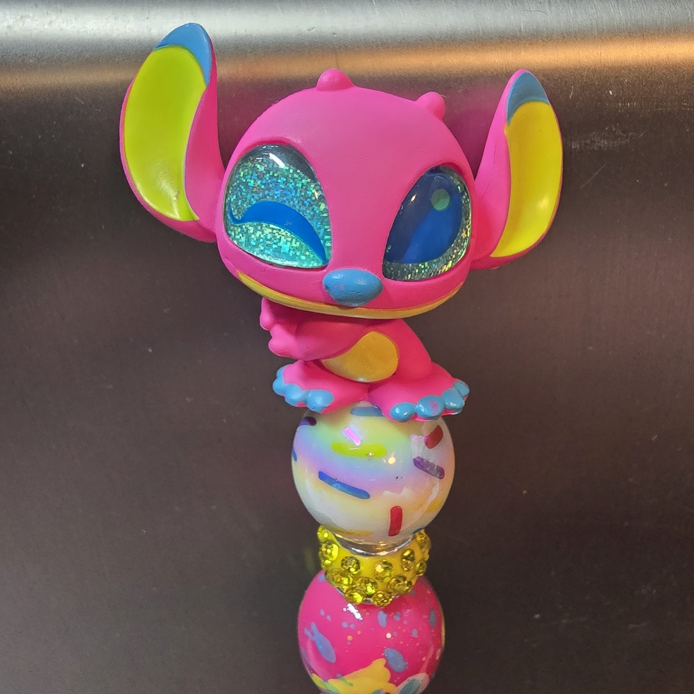Disney Doorables Neon Angel Stitch Beaded Pen